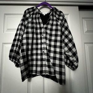 Womens Black and White Checkered button down Shirt NWOT